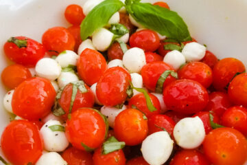 This is one of the best salads to make during the summer. It's easy, fast, and delicious!