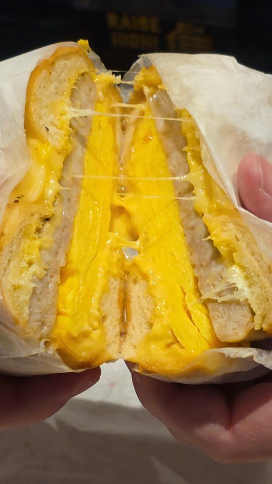 Sunday morning in DC is Bagel Time!
Call Your Mother Deli is THE place for bagel sandwiches. They have an extensive list of bagel and cream cheese flavors, but what knocks this deli out of the park is their variety of bagel sandwiches.
High quality ingredients are combined in the most delicious combinations to create tempting sandwiches that will make your mouth water. Check out what we tried!
🥯 Thunderbird ($10.70) - Maple chicken sausage, bodega-style egg, American and cheddar cheeses, and hot honey on an everything bagel.
🥯 Mountain View ($10) - Latke, bodega-style egg, mashed avocado, and American and cheddar cheeses on a plain bagel.
🥯 Edgewater ($8.50) - Mashed avocado, garlic-herb cream cheese, pickled veggies, cucumber, and shredded carrot on a plain bagel.
Not only are these bagel sandwiches delicious, but they're HUGE! We're making @callyourmotherdeli our go-to breakfast spot every time we're in DC!
.
.
.
#bagels #bagelsandwich #callyourmotherdeli #breakfasttogo #washingtondcfood #cswdumplings #foodsharinggroup #thefoodieinitiative #bestbagels