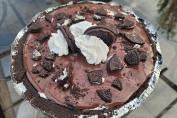 The perfect summer dessert is ice cream and pie all in one!