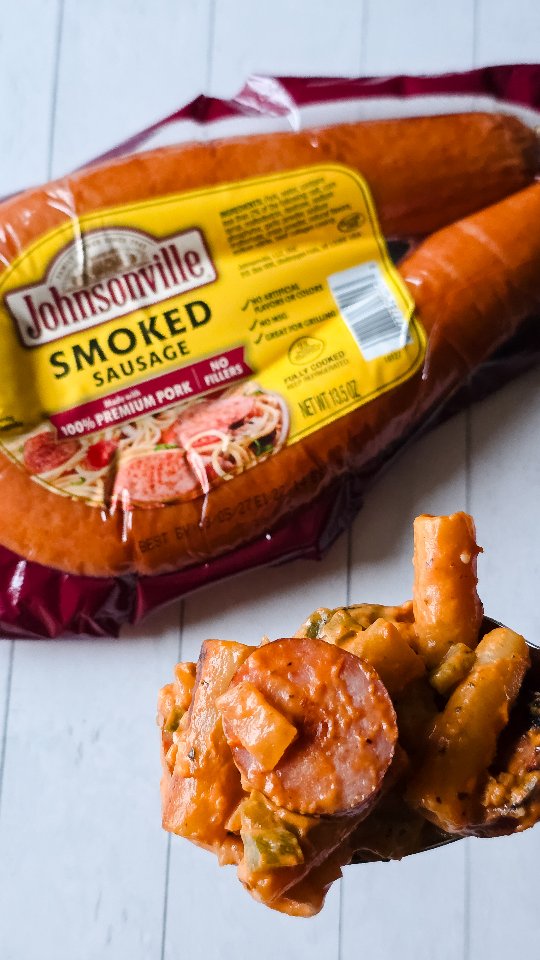 Weeknight dinners just got a whole lot easier (and cozier!!!) 🍝🍂

My One-Pot Johnsonville Smoked Sausage Ziti is exactly what I need on a busy fall evening! Minimal cleanup, maximum flavor, and on the table in about 30 minutes!

Here's the drill:
🔸 Slice and sauté your @johnsonville Smoked Sausage, then set it aside
🔸 In the same pan, sauté onion, green pepper, and garlic in 2 T butter
🔸 Stir in 2 T tomato paste, then add 3 c. chicken broth, 2- 8oz cans tomato sauce, and 1 t Italian seasoning
🔸 Add a box of ziti and make sure it's submerged under the liquid, bring to a boil, then cover and simmer 20-25 minutes, stirring occasionally
🔸 Once the pasta is tender, stir in 1 c heavy cream and 1/2 c freshly grated Parmesan until glossy and irresistible!

Pair it with a simple salad and crusty bread and you've got a hearty meal the whole family will actually agree on. 

No fuss, one pan, and dinner is done.💪

SAVE this one for your next busy weeknight. 🧡

#ad #Johnsonville #IChooseSausage #Sausage for Dinner #OnePotMeals @Johnsonville