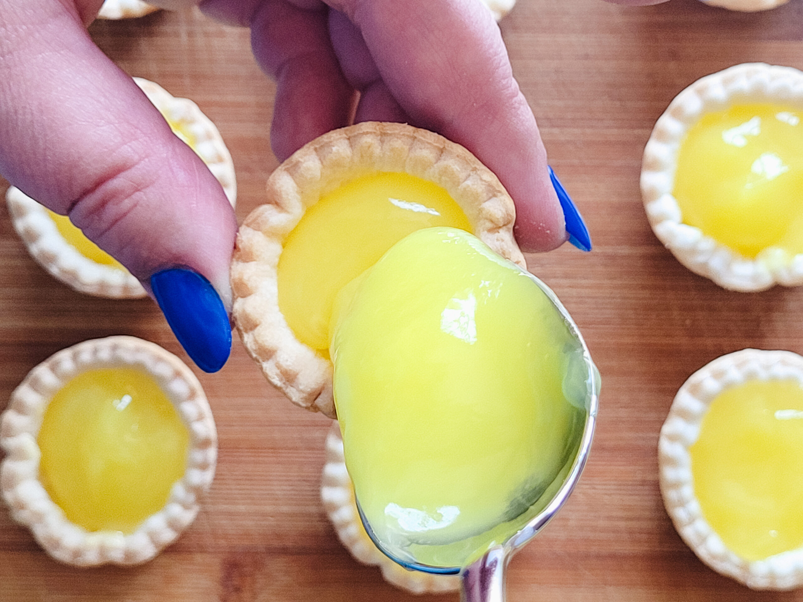 Lemon Meringue Pie Bites - That Oven Feelin