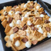 Hershey's Smores Skillet is an ooey gooey dessert delight!