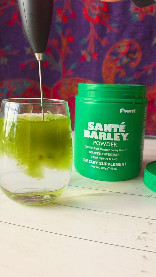 New Year, New Goals!
In 2026, I want to be more careful about what I put into my body. So when Sante Barley invited me to be part of a 30 day movement in living a balanced, healthy lifestyle, I eagerly stepped up to the challenge!
I've been starting my mornings with a cup of @santebarley.usa Fusion coffee, a mixture of coffee beans and organic young barley grass. It's a great way to jump into the day, alert and with the benefits of certified organic barley.
In the afternoons I mix 1/2 teaspoon Sante Barley powder with cold water, juice, or a smoothie. I have a canister of powder for at home, but I have some single serving packets for when I travel, too.
And since it's cold and flu season, I take one Daily-C supplement to strengthen my immunities.
While I expected some improvements in digestion, I was surprised to find that I'm not as hungry throughout the day. I also feel more energetic, so I've been getting a workout in each evening. I can't wait to see where this new lifestyle leads me as I continue my 30 days.
Want to join me? Save 10% by using my link: https://santeusastore.myshopify.com/CHICKENSOUPWITHDUMPLINGS .
Or, hit the link in my TapBio for the same savings!
.
.
.
@santebarley.usa @apexdropofficial #affiliate #LiveForMore #SanteBarley #cswdumplings #HealthyLiving